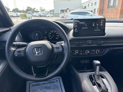 Used 2026 Honda HR-V Sport image 25