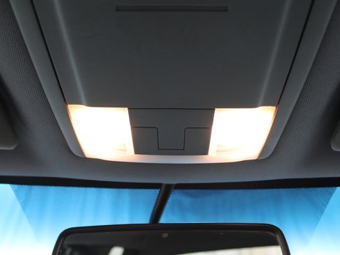 Used 2013 Ford F150 XLT w/ XLT Convenience Pkg image 18