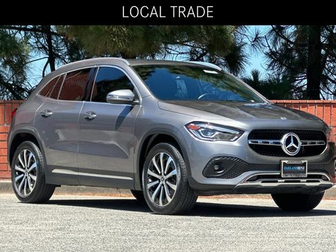 Certified 2023 Mercedes-Benz GLA 250 w/ Premium Package image 2