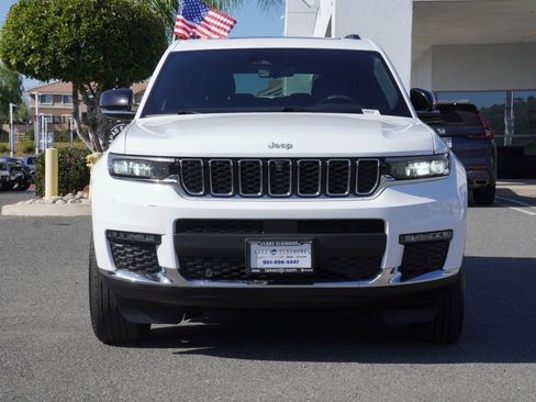 Used 2024 Jeep Grand Cherokee L Limited w/ Luxury Tech Group II image 9