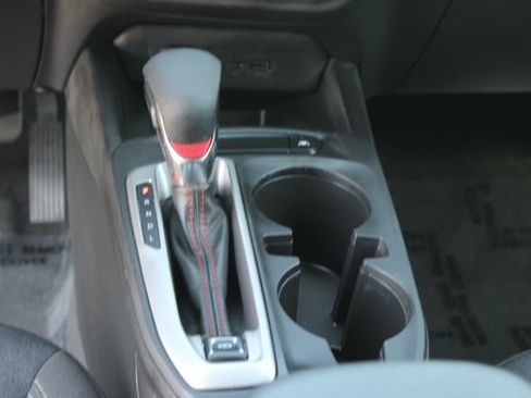 Used 2024 Chevrolet Trax RS w/ Driver Confidence Package FWD image 16