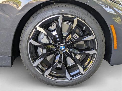 New 2026 BMW 430i Convertible RWD image 17