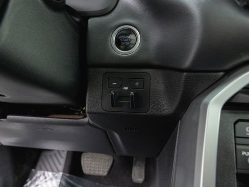 Used 2023 Toyota Tundra Platinum image 22