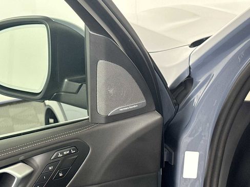 Used 2025 BMW X7 xDrive40i image 42