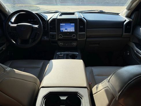 Used 2019 Ford Expedition XLT w/ Equipment Group 201A image 12