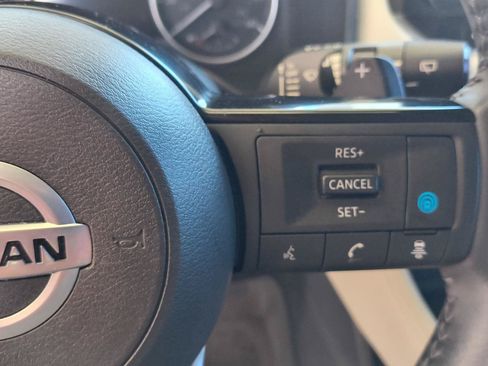Used 2021 Nissan Rogue SL w/ Premium Package FWD image 21