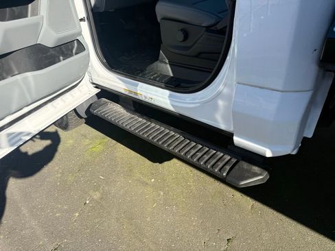 New 2025 Ford F450 XL w/ XL Chrome Package image 26