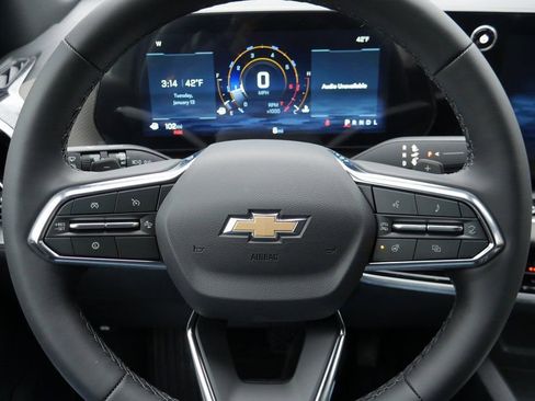 New 2026 Chevrolet Equinox LT w/ Convenience Package II image 11