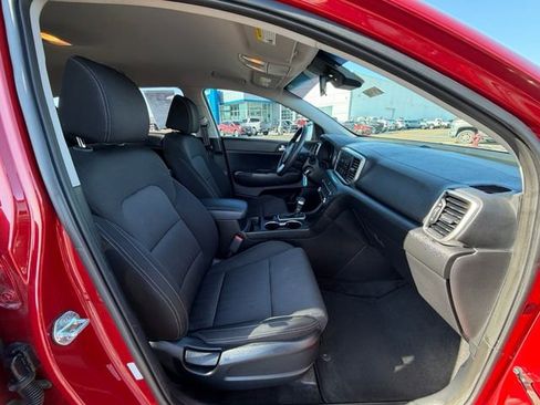 Used 2022 Kia Sportage LX image 20