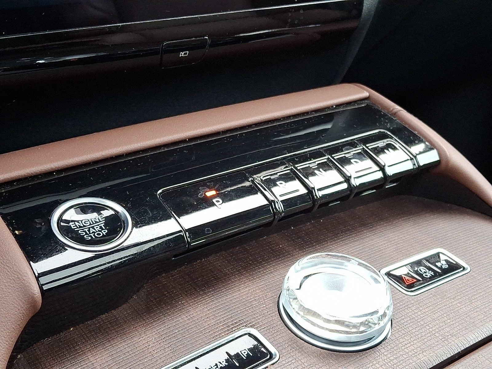 Used 2025 Lincoln Navigator Reserve AWD/4WD image 16