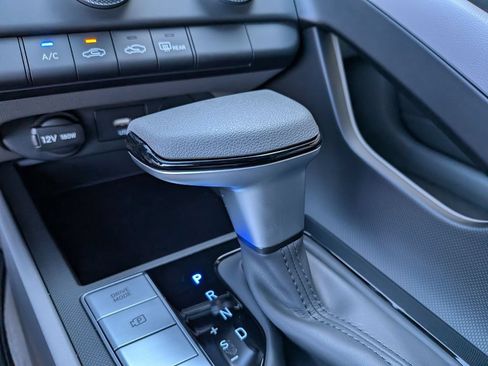 New 2026 Hyundai Elantra SE FWD image 23