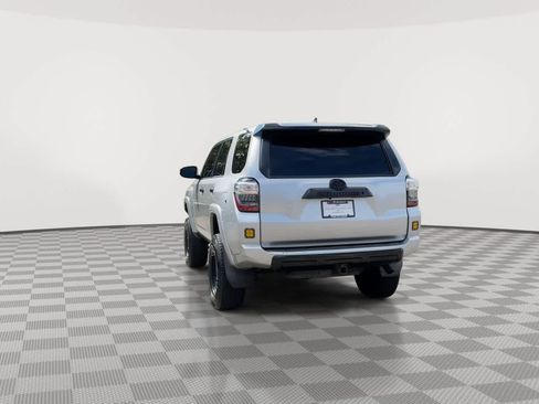 Used 2016 Toyota 4Runner Trail Premium AWD/4WD image 7