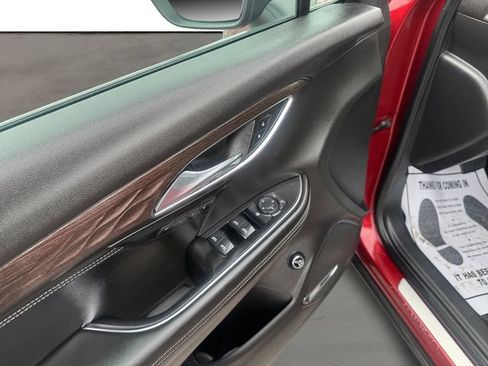 Used 2023 Buick Envision Avenir AWD/4WD image 11