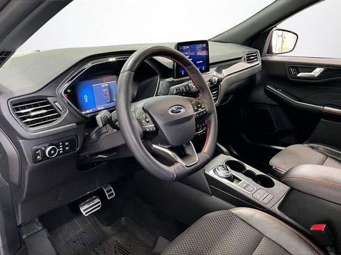 Used 2024 Ford Escape ST-Line Select image 17