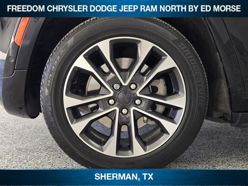 Used 2021 Jeep Grand Cherokee L Overland w/ Luxury Tech Group IV image 9