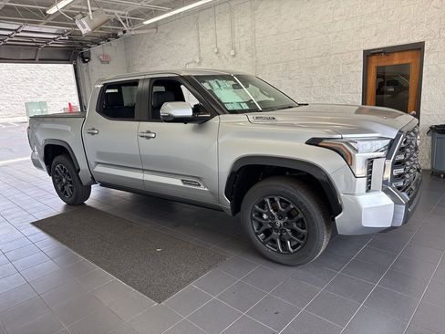 New 2026 Toyota Tundra Platinum AWD/4WD image 1