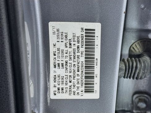 Certified 2017 Honda Accord EX-L image 32
