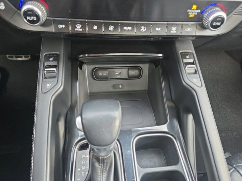 Used 2021 Kia Telluride SX w/ SX Prestige Package image 23