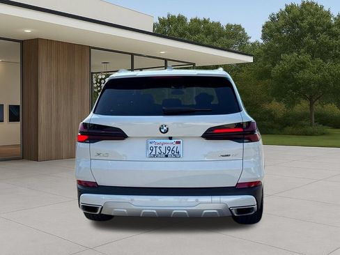 Used 2026 BMW X5 sDrive40i w/ Premium Package RWD image 9