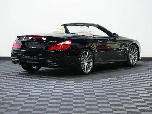 Used 2015 Mercedes-Benz SL 63 AMG image 7