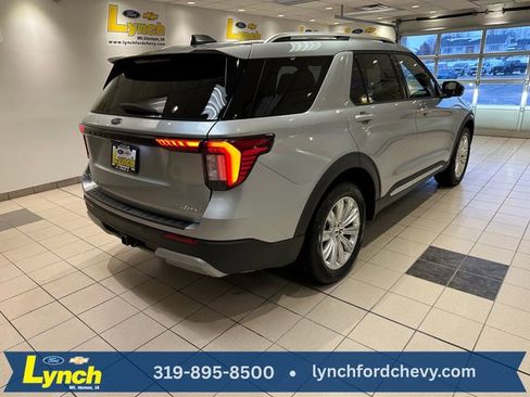 Used 2025 Ford Explorer Platinum w/ LUX Leather Package image 32