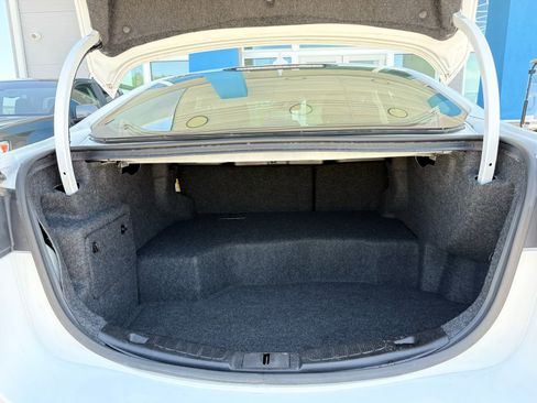 Used 2019 Ford Fusion SE image 39