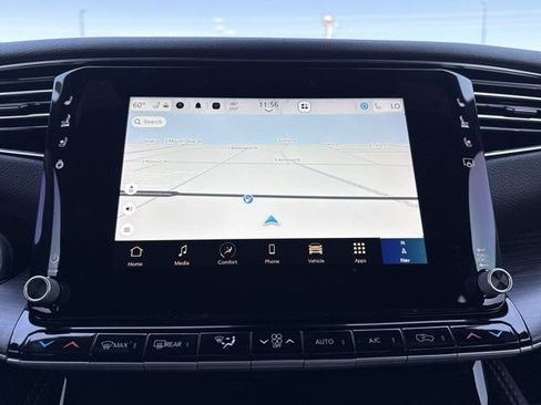 Used 2024 Jeep Wagoneer Series III w/ Premium Group I image 9