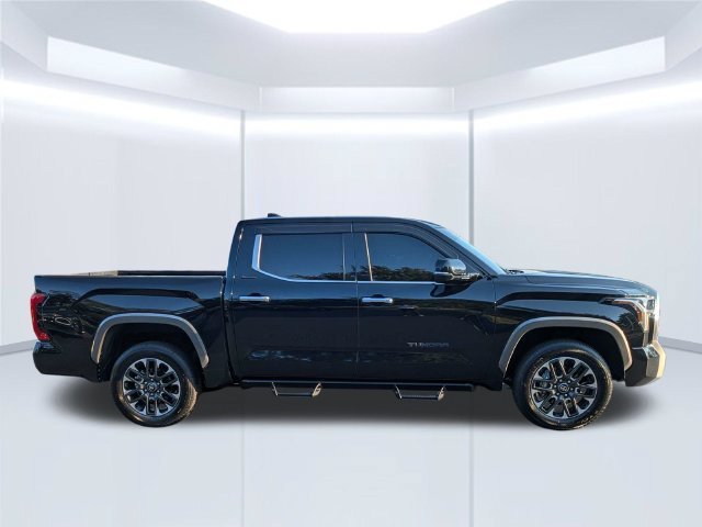 Used 2025 Toyota Tundra Limited AWD/4WD image 3