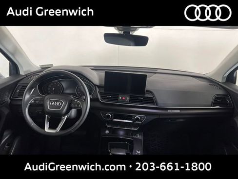 Used 2023 Audi Q5 2.0T Premium w/ Convenience Package AWD/4WD image 17