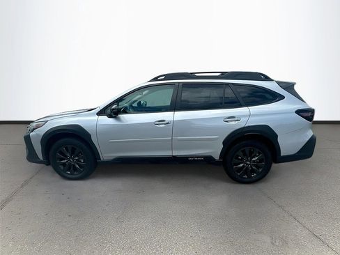 Used 2023 Subaru Outback Onyx Edition XT AWD/4WD image 4