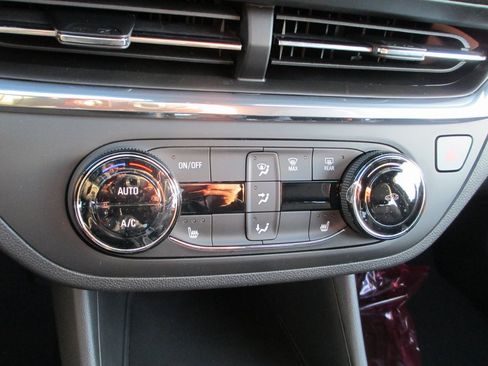 New 2026 Buick Envista Preferred w/ Convenience I Package image 16