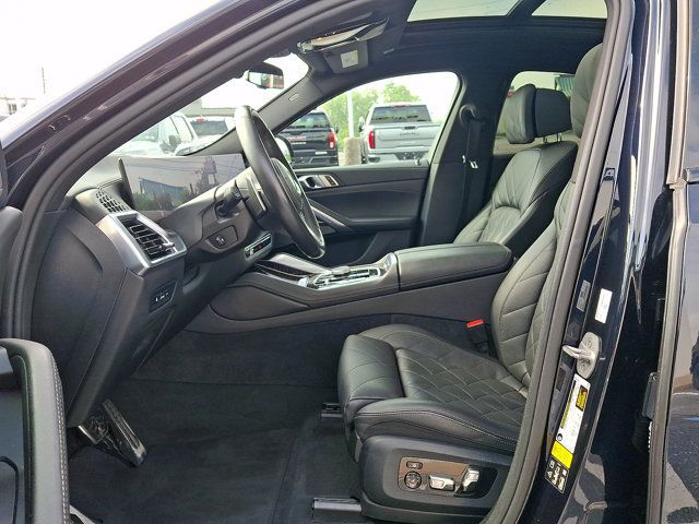 Used 2024 BMW X6 xDrive40i AWD/4WD image 16