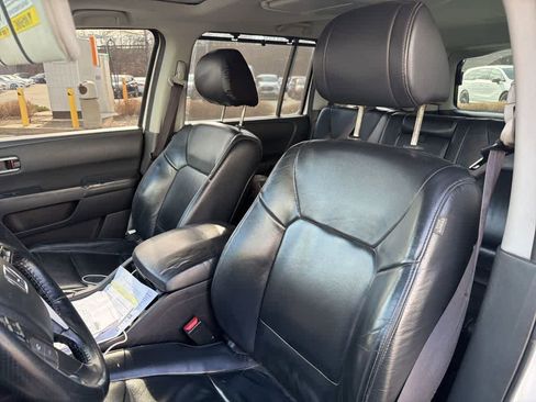 Used 2015 Honda Pilot Touring image 31