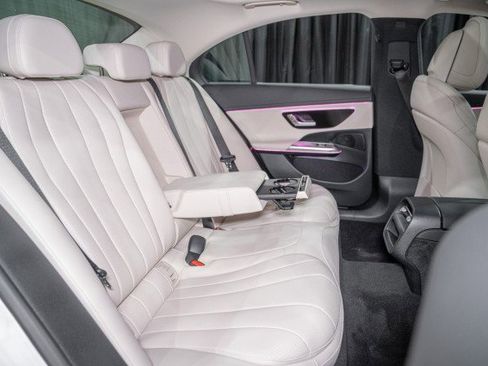 New 2026 Mercedes-Benz E 350 4MATIC Sedan image 13