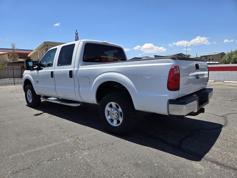 Used 2014 Ford F250 XLT AWD/4WD image 3