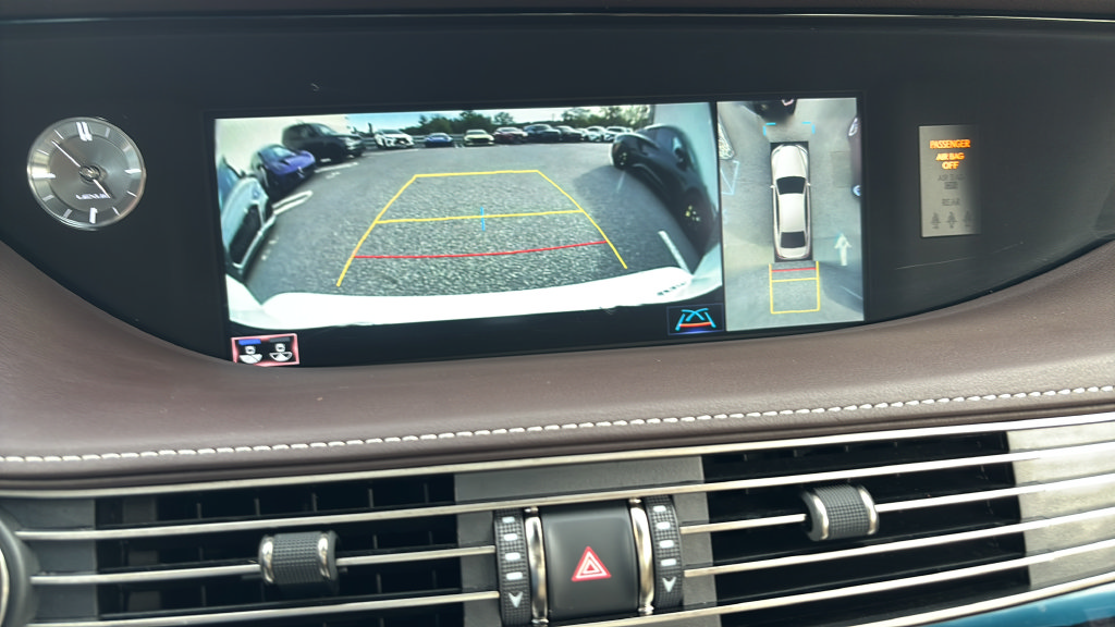 Used 2019 Lexus LS 500 AWD w/ Luxury Package image 19