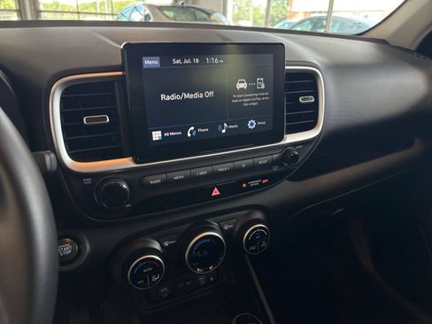 Used 2026 Hyundai Venue SEL FWD image 20