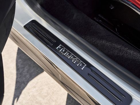 Used 2022 Ferrari SF90 Stradale image 43