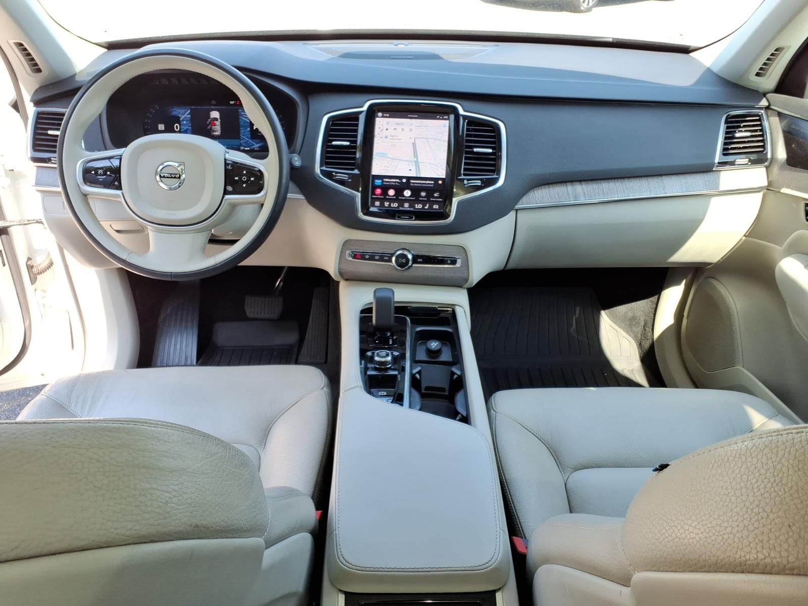 Used 2023 Volvo XC90 B6 Plus w/ Protection Package Premier AWD/4WD image 7