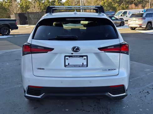 Used 2018 Lexus NX 300h AWD image 6