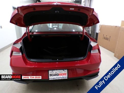 Used 2023 Hyundai Elantra SEL w/ Convenience Package image 10