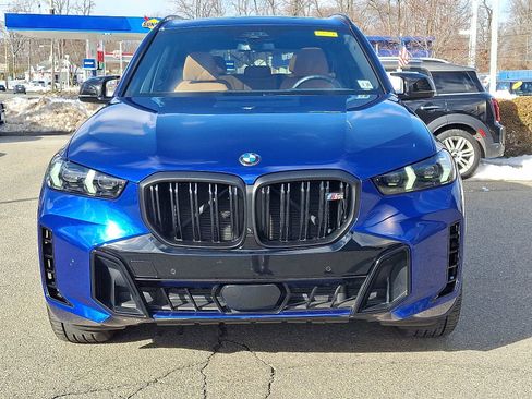 Used 2024 BMW X5 M60i image 2