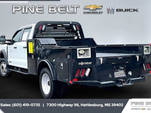 Used 2023 Ford F450 XLT w/ XLT Value Package AWD/4WD image 2