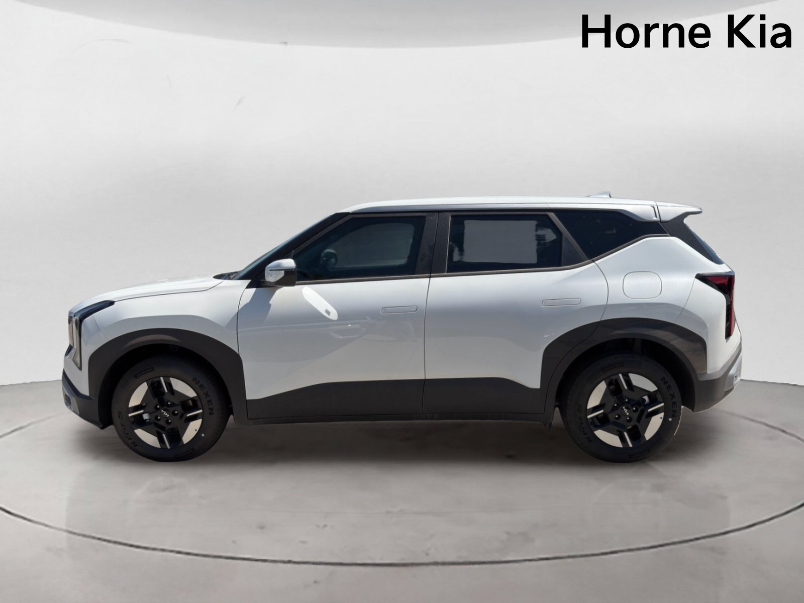 New 2027 Kia Seltos LX FWD image 6