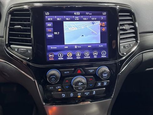 Used 2019 Jeep Grand Cherokee Limited w/ Trailer Tow Group IV image 20