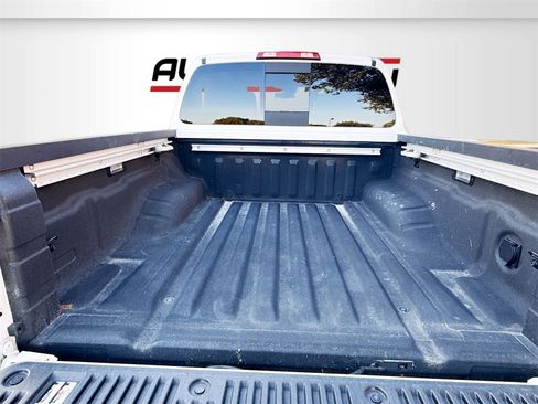 Used 2024 Nissan Frontier PRO-4X w/ Pro Convenience Package image 23