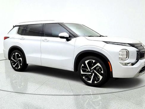 Used 2022 Mitsubishi Outlander SEL AWD/4WD image 3
