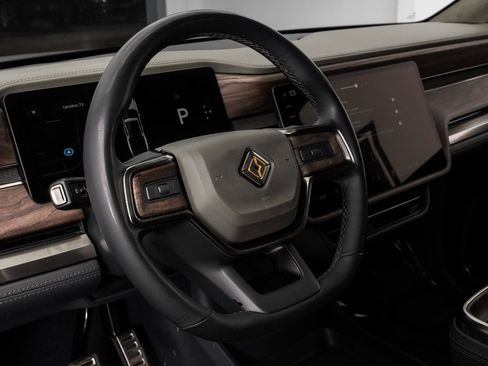 Used 2022 Rivian R1T Launch Edition image 23