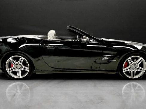 Used 2013 Mercedes-Benz SL 63 AMG image 11