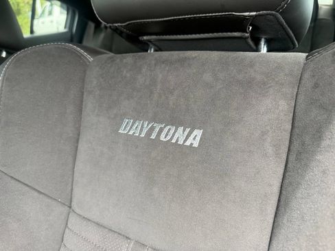 Used 2023 Dodge Charger Scat Pack w/ Daytona Edition Group RWD image 21